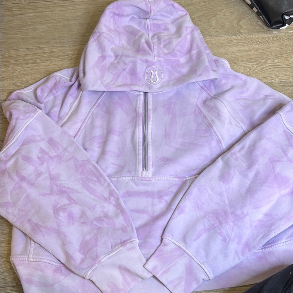 Lululemon Athletica Lavender Scuba Half Zip